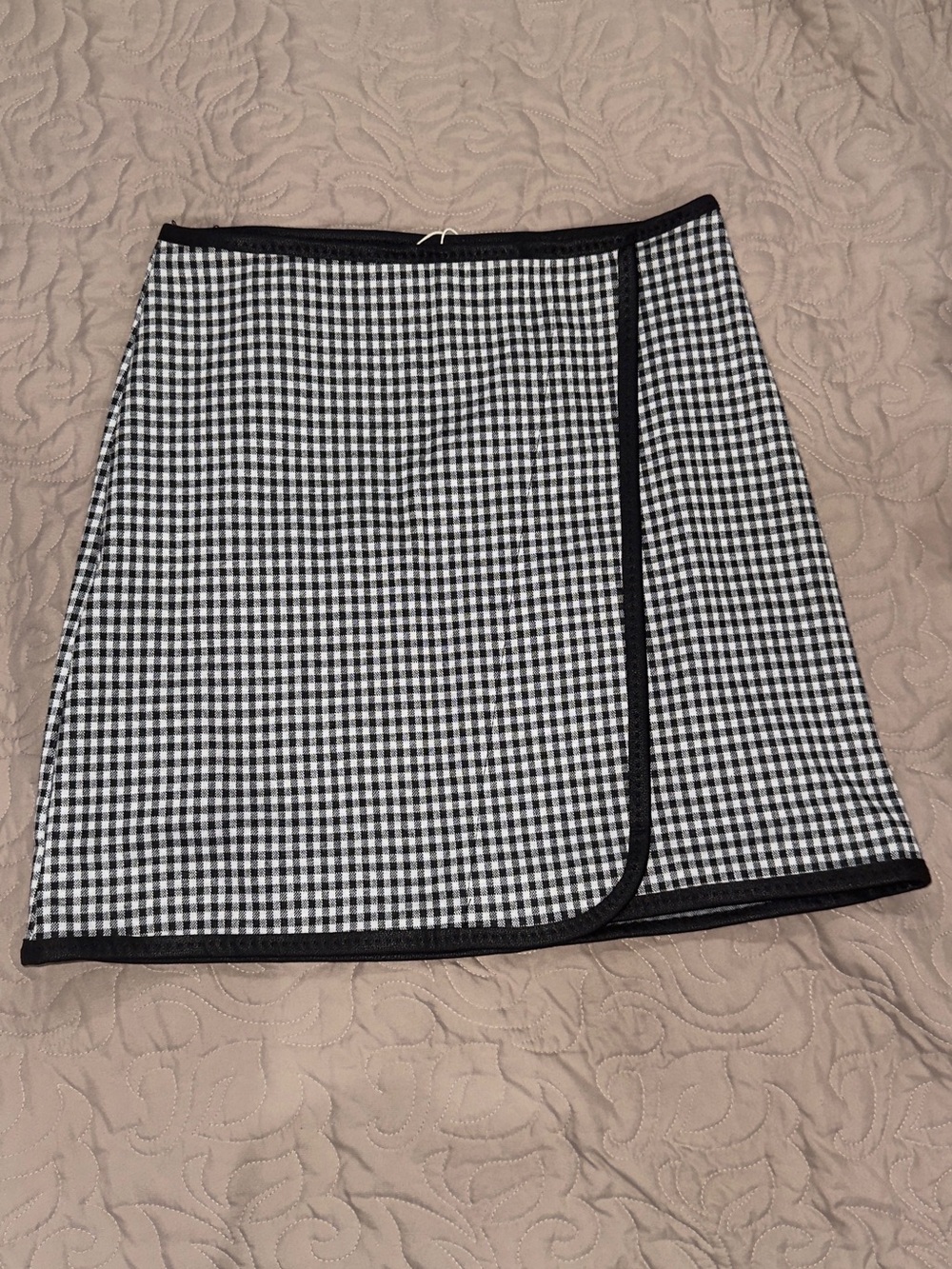 Max Studio Black and White Gingham Mini Skirt Size S NWT